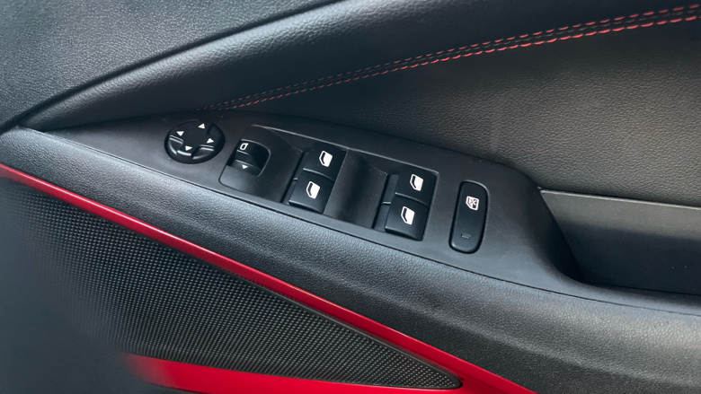 Vauxhall Crossland 1.2 Turbo [130] SRi Nav 5dr Petrol Hatchback